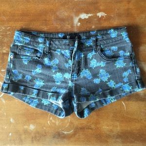 Forever 21 premium denim floral shorts